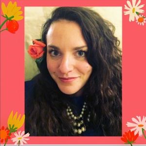 Meet your Posher, Courtney